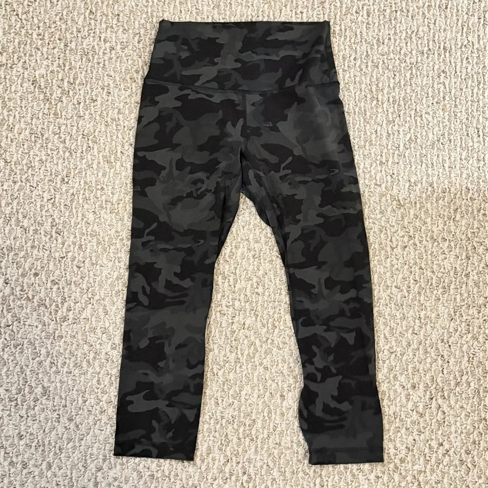 Lululemon Women’s Align Crop Tights *21